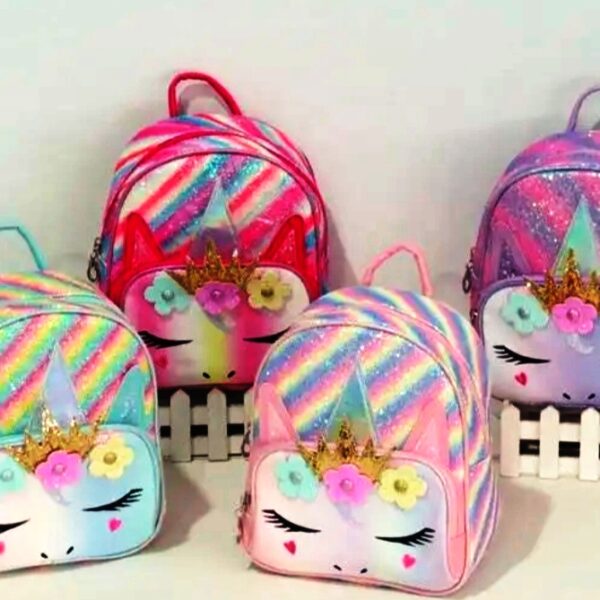 Σακίδιο Χνουδωτό  Unicorn Ματάκια με γκλίτερ και κορώνα 19*9*22 cm